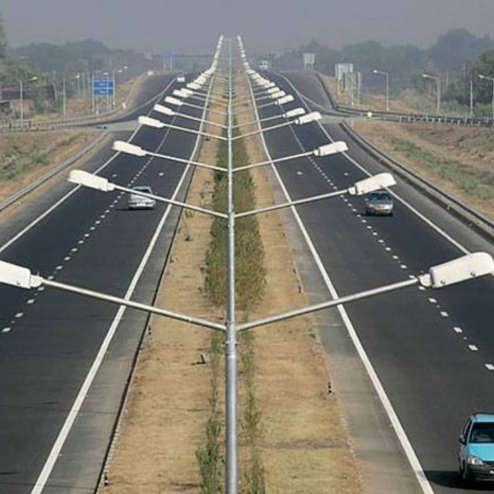 J P ENTERPRISES declare L-1 for Road Project, value Rs: 193604948.7 in MAHARASTRA